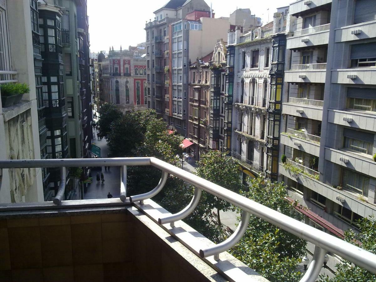 Apartamento Calle Corrida De Gijon Luaran gambar